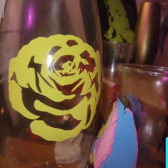 Clearly a roze Garden Glass vases - Picture 6 of 8